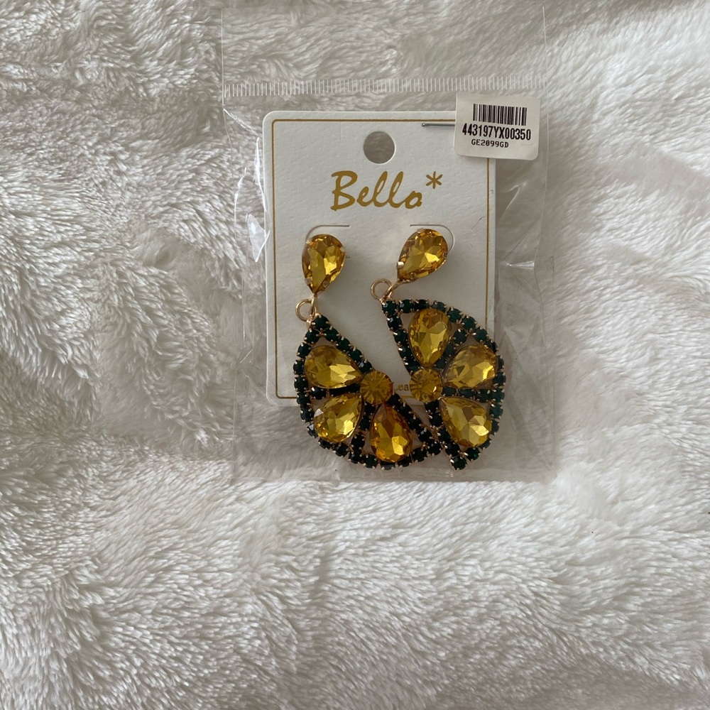 ‼️SOLD‼️ Embellished Lemon Dangle Earrings. New. - Picture 2 of 2